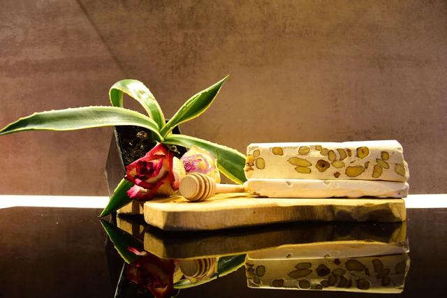 Nougat artisanal au 100g 