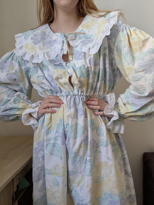 Robe à grand col claudine aquarelle - taille XS / S