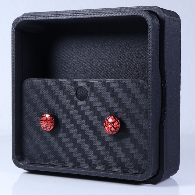  Hypoallergenic Vibrant Electric Cracked Red Black Polymer Clay Plastic Rubber Back Stud Earrings With Designer Carbon Fiber Jewellery Box