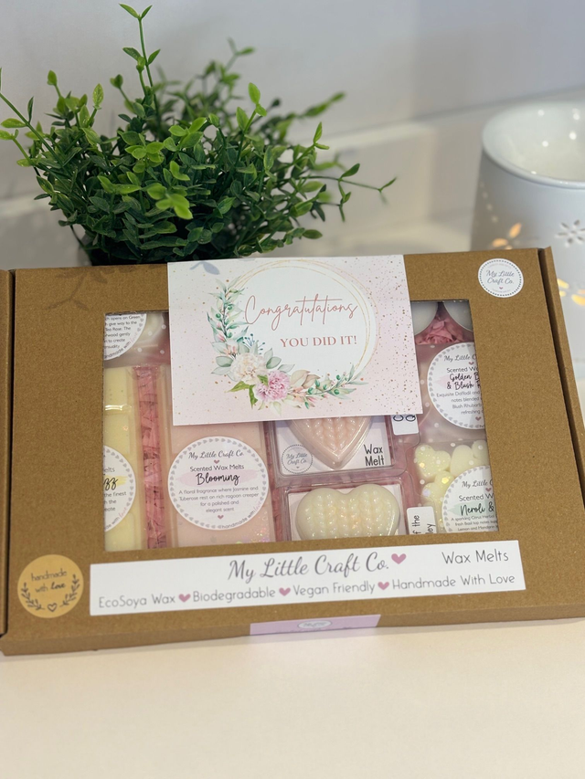 Congratulations Gift Box, Wax Melt Hamper, Highly Scented Wax Melts, Snap Bar Wax Melts, Home Decor