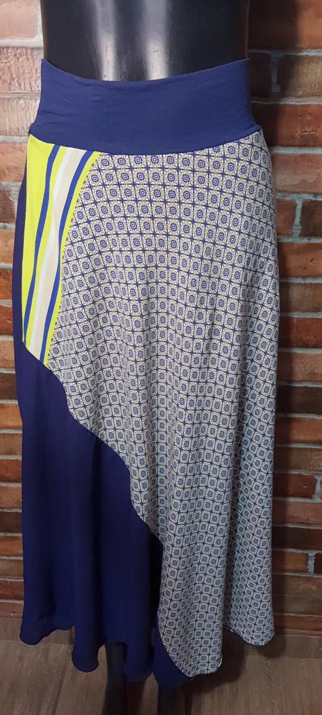 Saia Longa Com Várias Cores