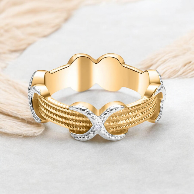 Platinum &amp; 18K Yellow Gold Overlay Ring.