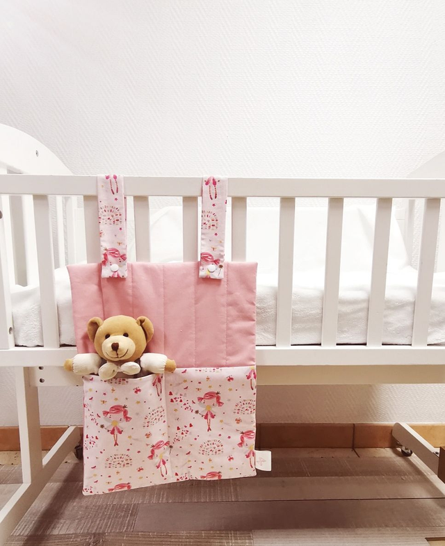 Organisateur de lit Clochette