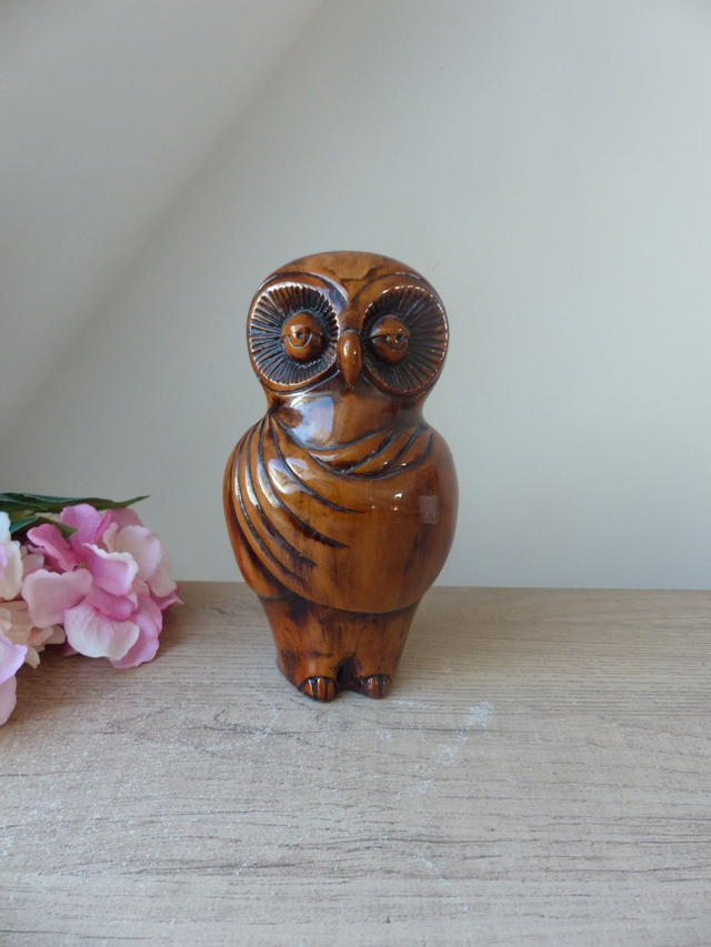 Chouette Zen Polychrome en Résine Marron : Sculpture Apaisante pour Ajouter une Touche Asiatique à Votre Décor, Sagesse et Sérénité Maison