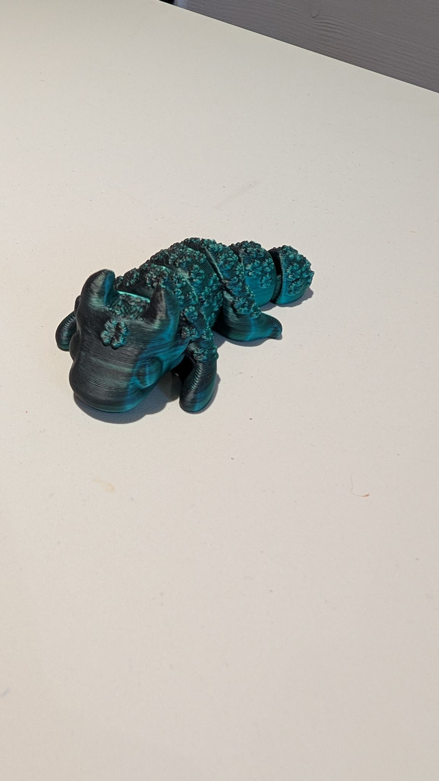 Lucky Dragon Flexi Figure
