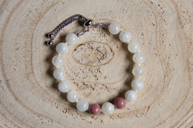 (M-L) Pierre de lune &amp; Rhodonite rose / Bracelet coulissant inox et fil de soie