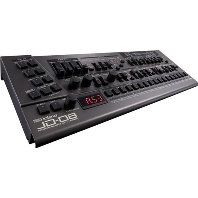 Módulo sintetizador Roland Boutique JD-08