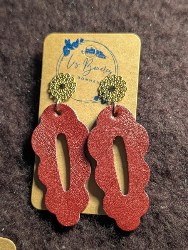 Boucles d'oreilles Charlotine bordeaux ch001