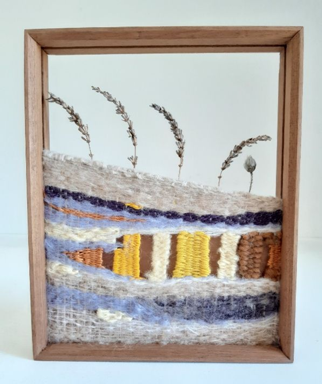 Tissage laine fleurs lavande sur cadre en bois Art textile double face