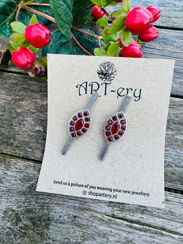 Architecture inspired jewellery