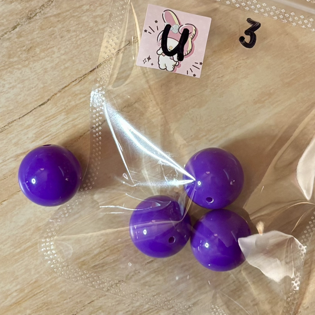 U- 4 purple acrylic beads 20mm fit pens 