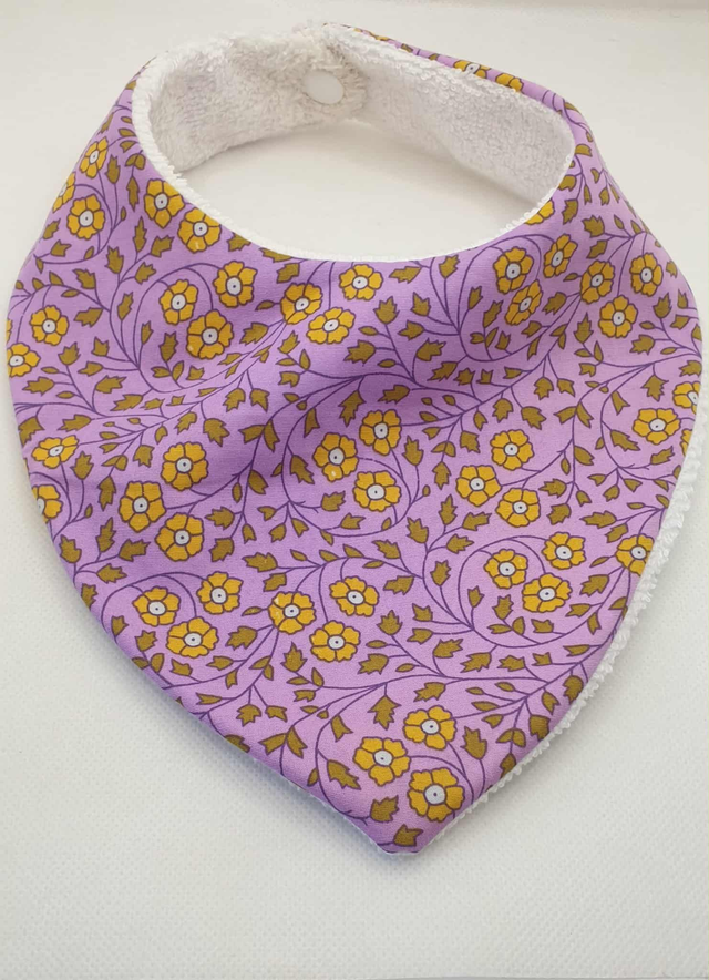 Bavoir bandana "Jeanne" (fond violet)