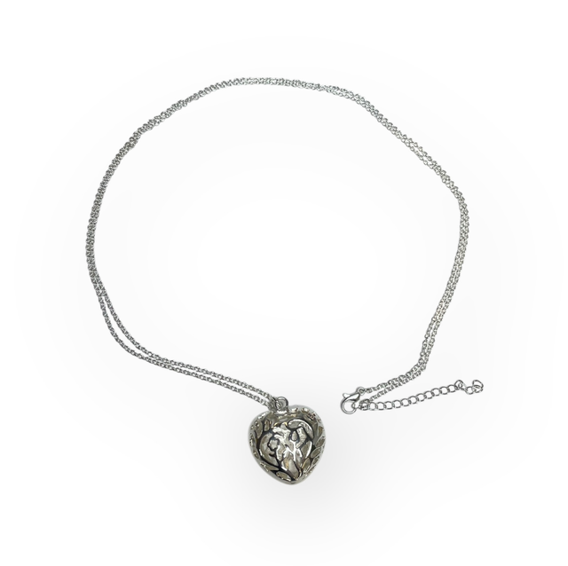 Hopeapuro Rakkaus-riipus 