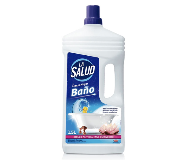 Nano bathroom cleaner