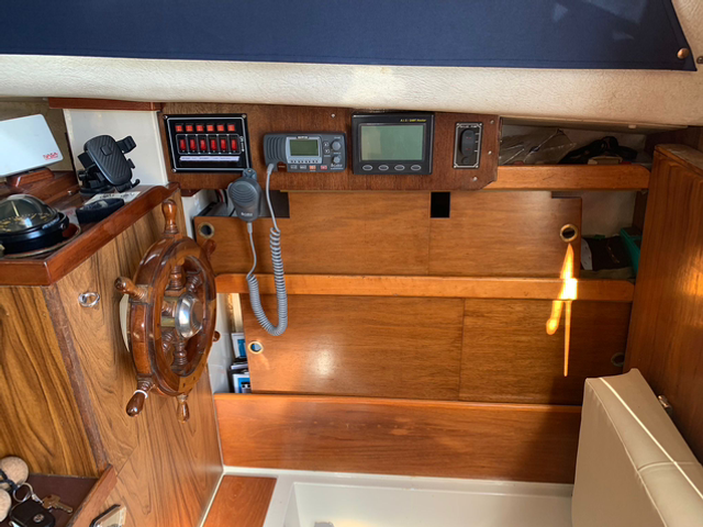 Southerly 28 – 1980 Lifting Keel Cruiser