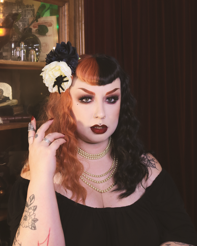 Hairflowers • XL • Spider & bones