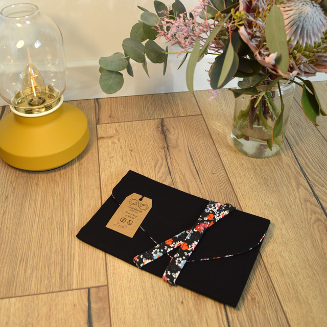 Protège livre, ECRIN POCHE Fleur de nuit Uni