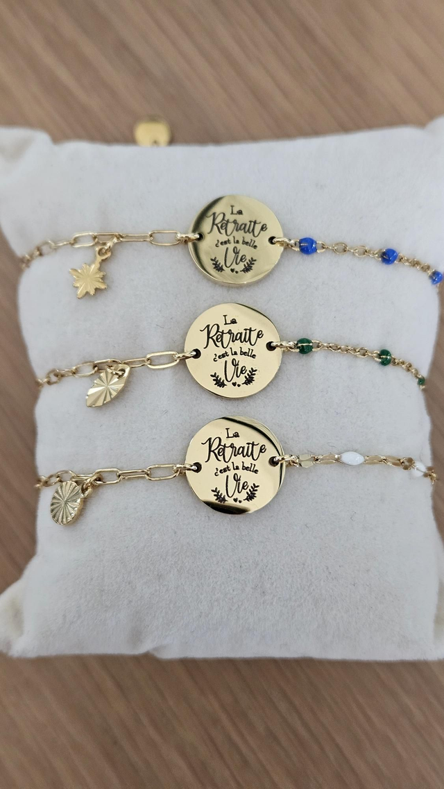 Bracelet chaîne &quot;la retraite c&#039;est la belle vie &quot;