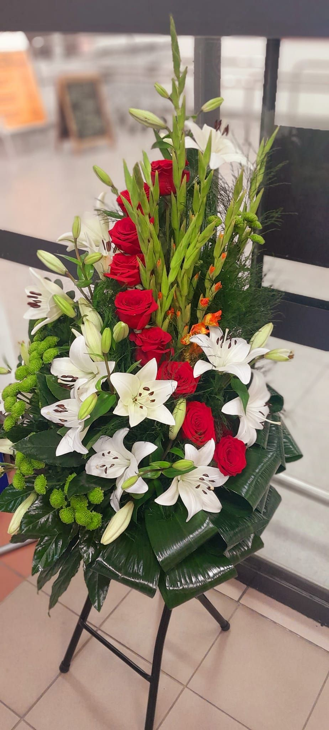 Smuteční vazba vysoká