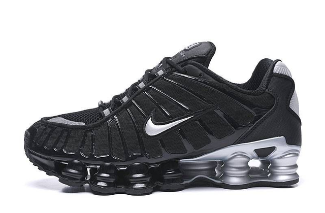 Nike Shox TL (Vendu sans la boîte )