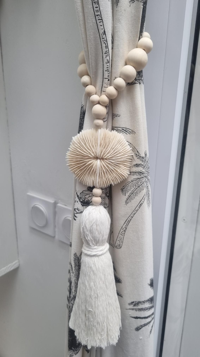 Embrasse corail pompon beige 