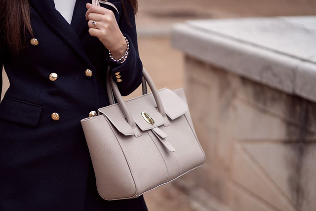 Shopping Bag | Tortora Leather - Mr. Trevis