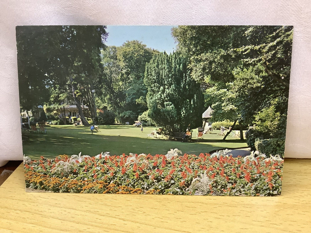 Rylstone Gardens, Shanklin, Isle of Wight, G. Dean , The Bay Series vintage postcard. Our Ref No. R657 £2.00
