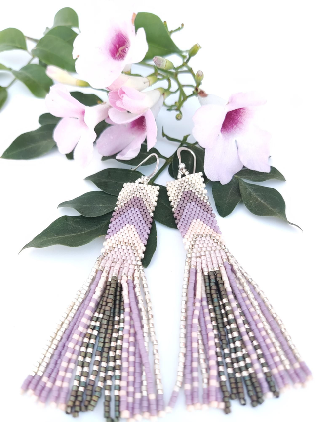 Pendientes flecos verde y lila