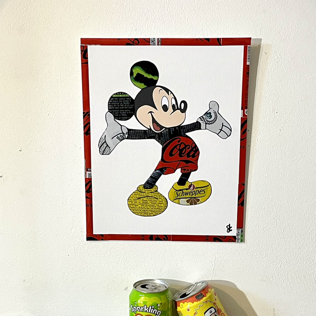 Tableau Mickey réalisé avec des canettes recyclées 
