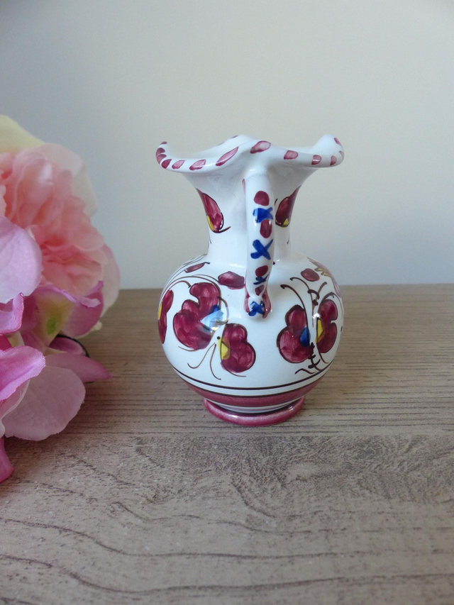 Vase miniature Deruta décor coq et fleurs rouges, petit vase coq en céramique peint main poterie d'art Italie, décoration maison de campagne