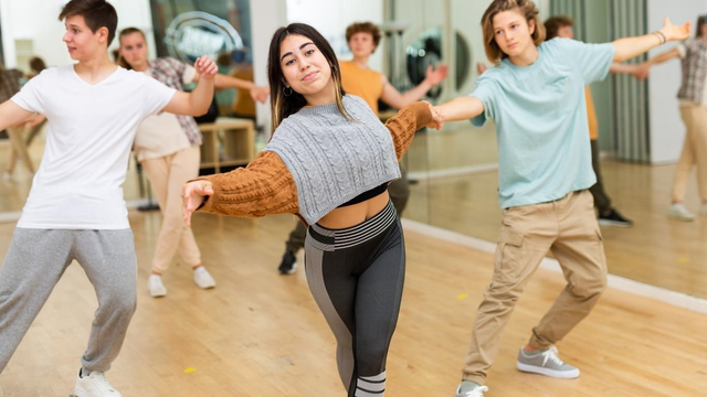 1 x  Salsa Level 1 Wed 