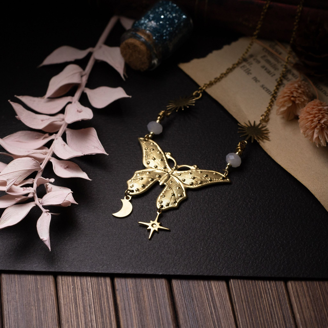"butterfly cosmos" collier en laiton 