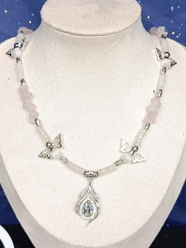 AstreLune - Collier "Offrande de la Lune Blanche"