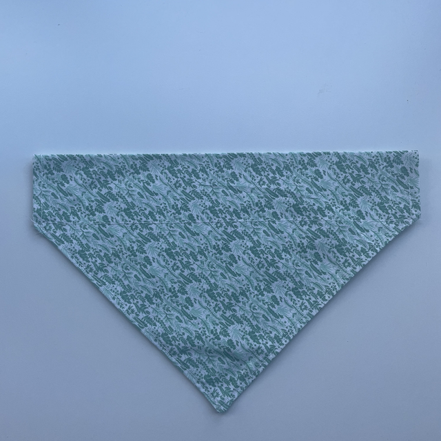 Dog bandanna green plants 