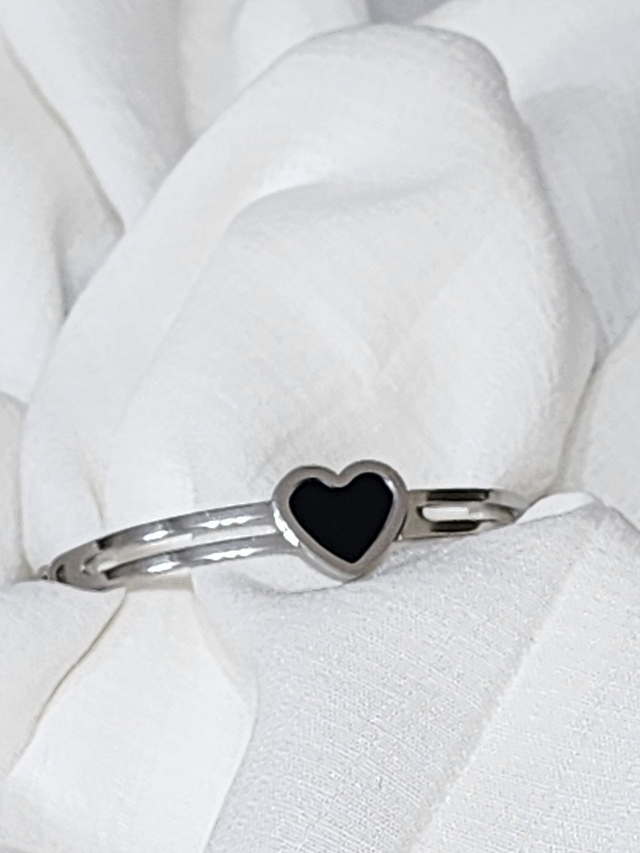 Bracelete com Coração Preto Aço Inox
