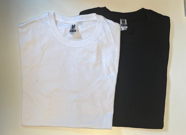 T-shirt " Mi sento come una forchetta in un mondo di zuppa"