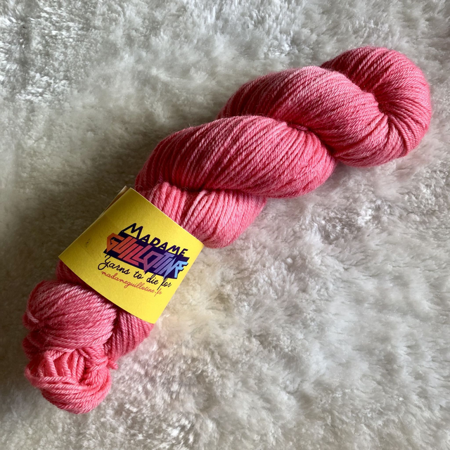 Flamingo Weirdo  — 100% BFL DK — 100g