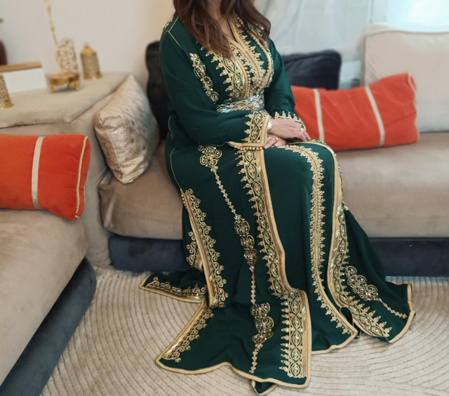 Caftan / takchita crêpe de soie 