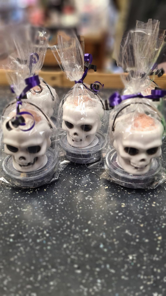 Bubbling Halloween Cauldrons 