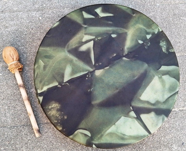 Grand tambour chamanique 45 cm (peau de chèvre teintée)
