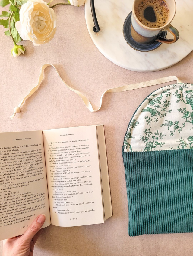 Pochette à livre Romy Velours vert sapin