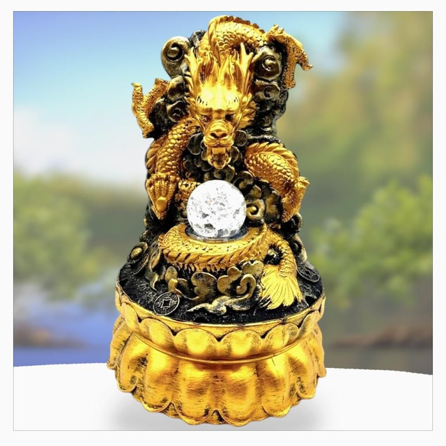 "Dragon doré" - Fontaine en résine 30 cm
