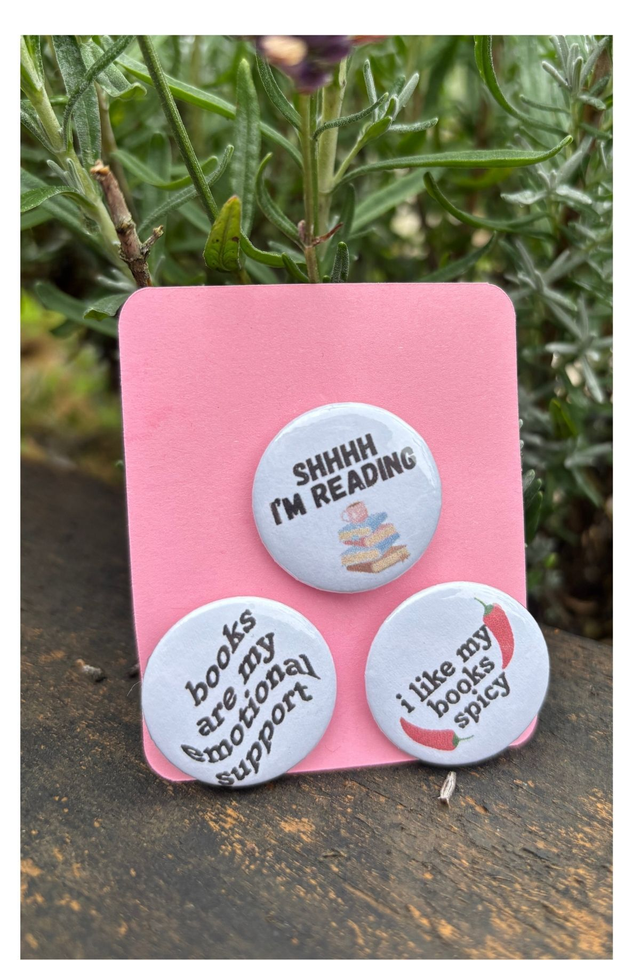 Random Reading Mix - 25mm Button Badges x 3
