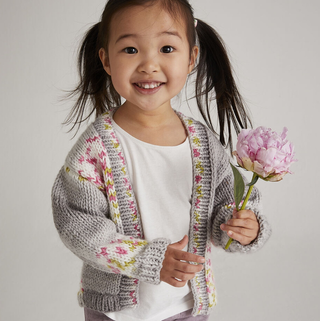 Daisy Chain Cardigan Baby Blossom Chunky Pattern 5568