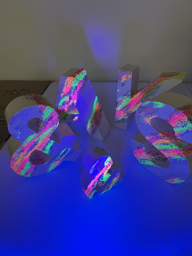 Big Letter, Alle Buchstaben aus dem ABC wählbar, und das Zeichen & wählbar, individuell nach Wunsch gestaltet