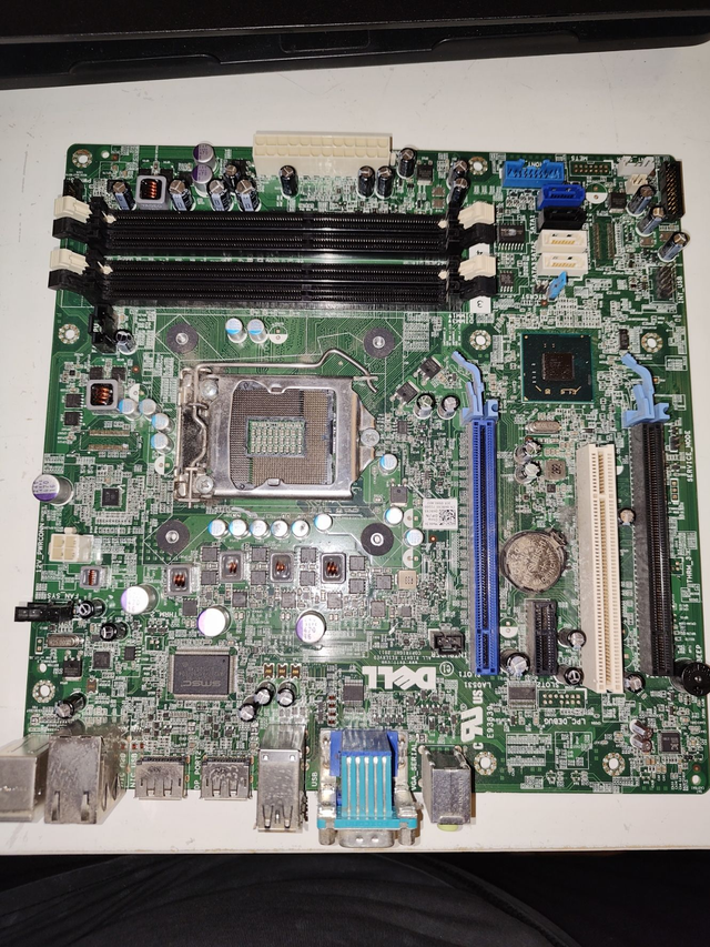 Dell OptiPlex 7010 SFF LA0601 Mainboard LGA1155 Super zustand