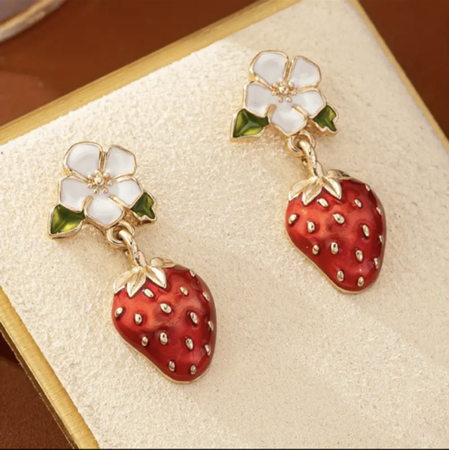 Strawberry dangle earrings