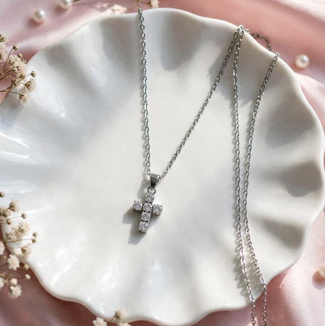 Collana Croce 6 Zirconi Silver