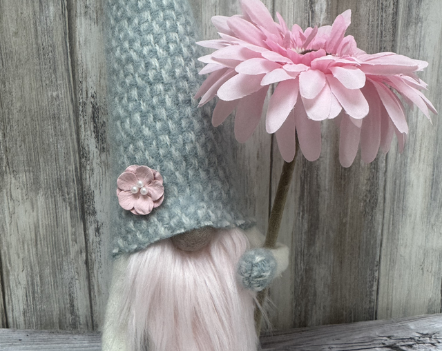 Blue &amp; pink Lambswool Bronte gnome 