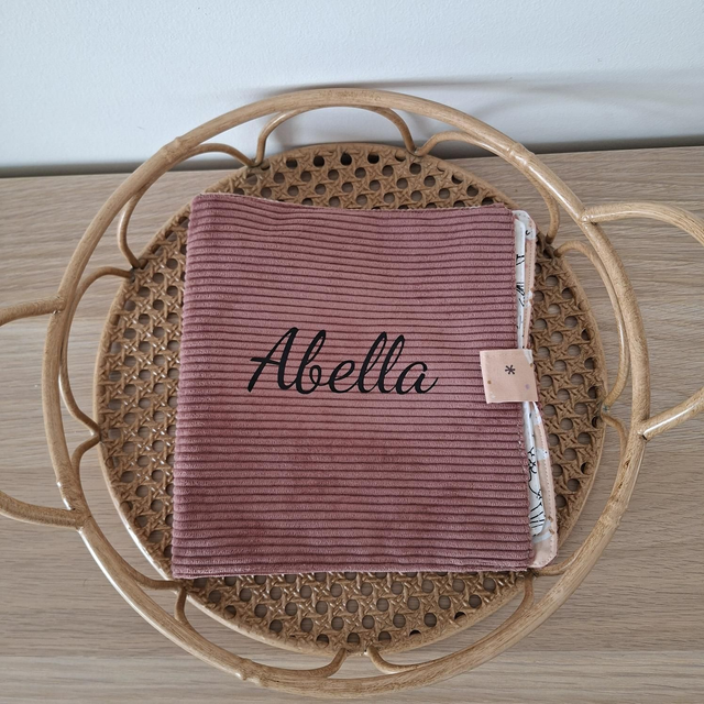 Cahier de coloriage en tissu